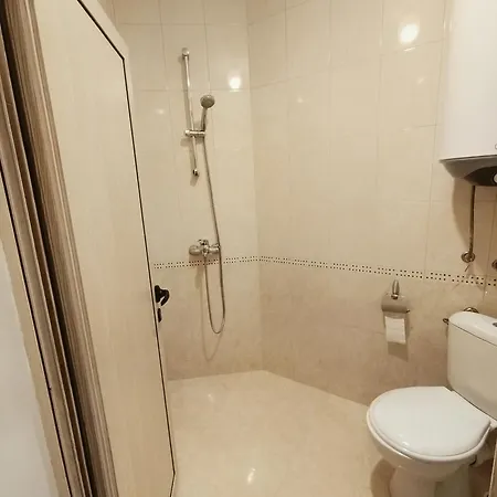 Apartment ап места на 800 м от плажа и центъра *