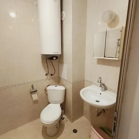 ап места на 800 м от плажа и центъра Apartment